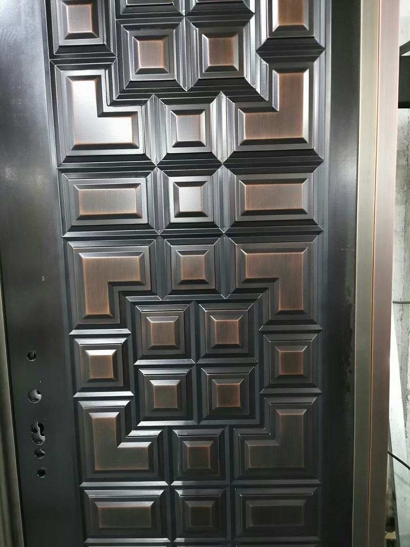 愛(ài)唯銅門