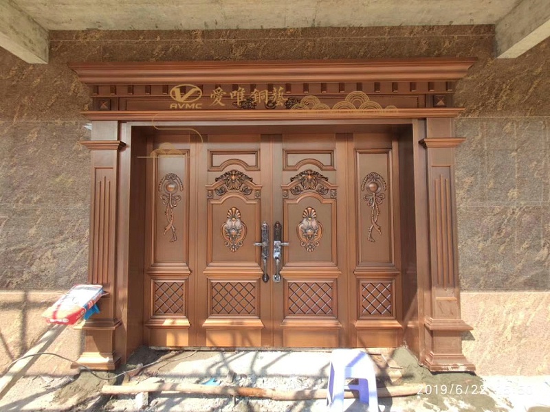 愛(ài)唯銅門(mén)四開(kāi)